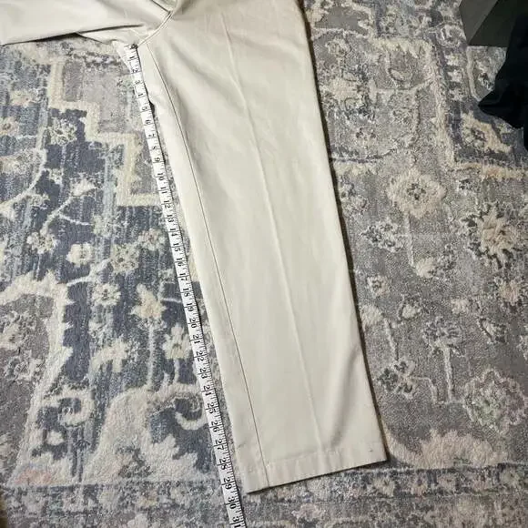 L.L.Bean Women's Size 12 Reg 100% Cotton Chino Trousers Beige Off-White - Picture 3 of 5
